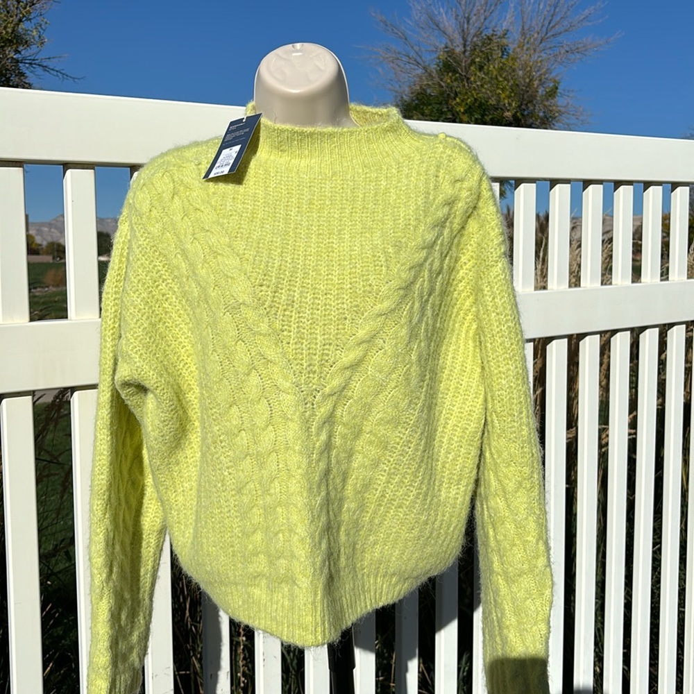 Neon Yellow/Green Super Soft Cropped Sweater NWT